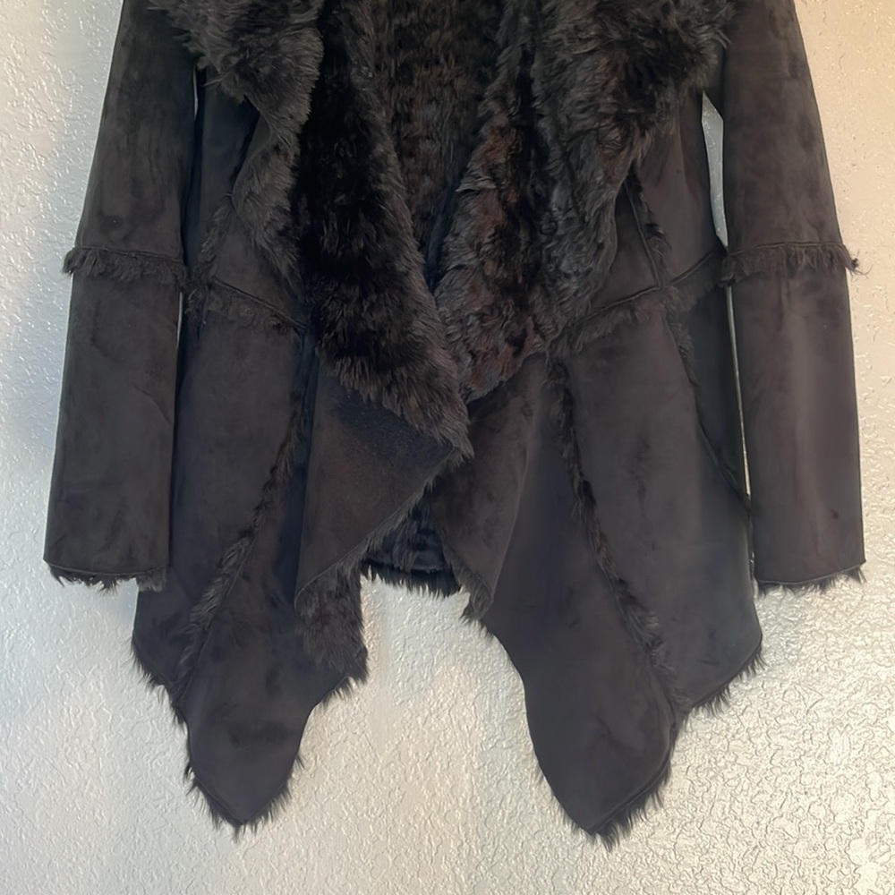 Fabulous Furs Black Faux Shearling Coat - Picture 4 of 8